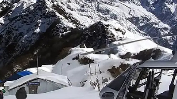 Everest Base Camp Leisurely Trek and Helicopter Return to Kathmandu – 12 Days