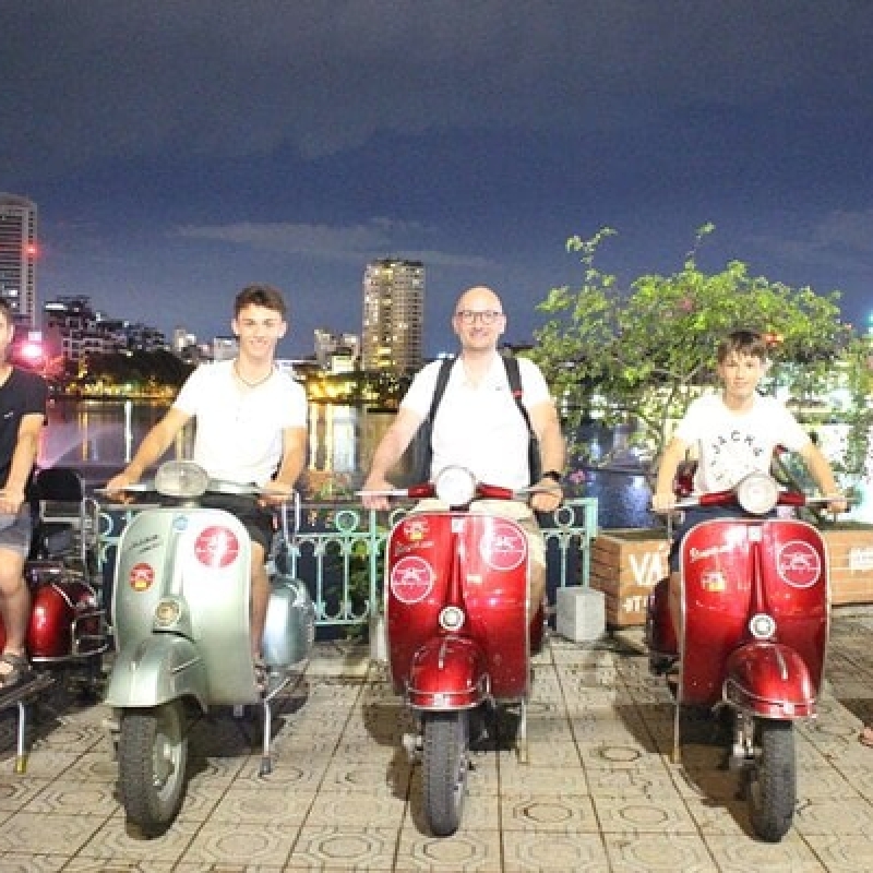 Hanoi By Night Foodie Motorbike Tour 2