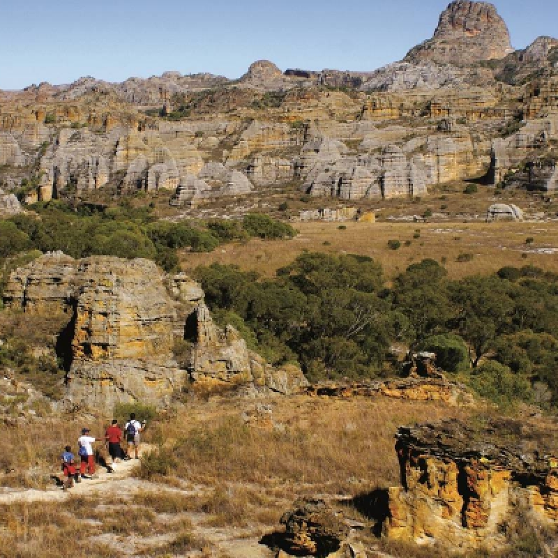 Discover the South of Madagascar and relaxation 4
