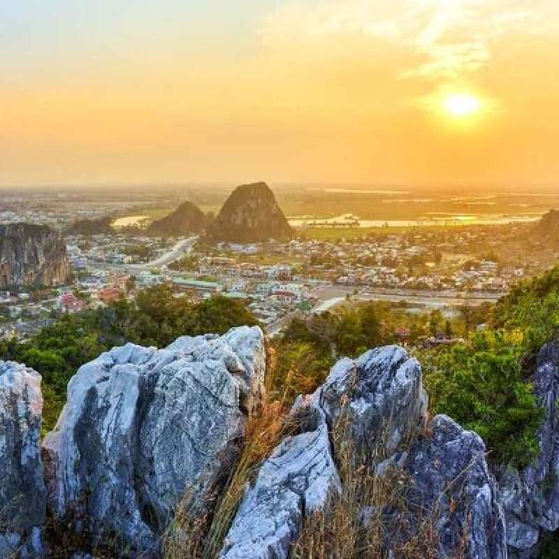 Explore Marble Mountains Am Phu Cave Morning Tour Hoi An to Da Nang 5
