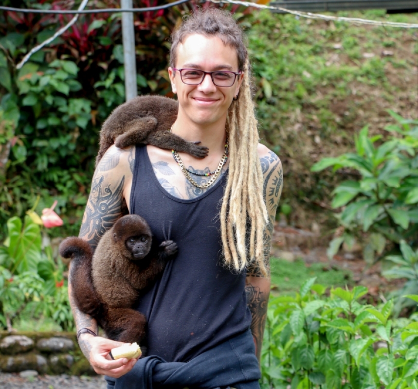 WILDLIFE RESCUE CENTER VOLUNTEERING 3