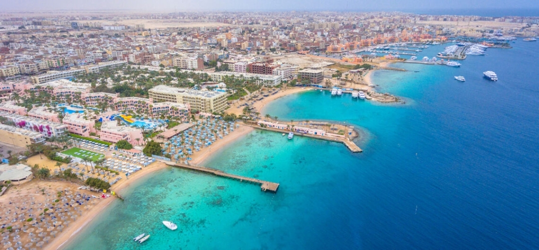 Egypt: 7-Hour Scenic Hurghada Boat Trip with Snorkeling and Lunch 10