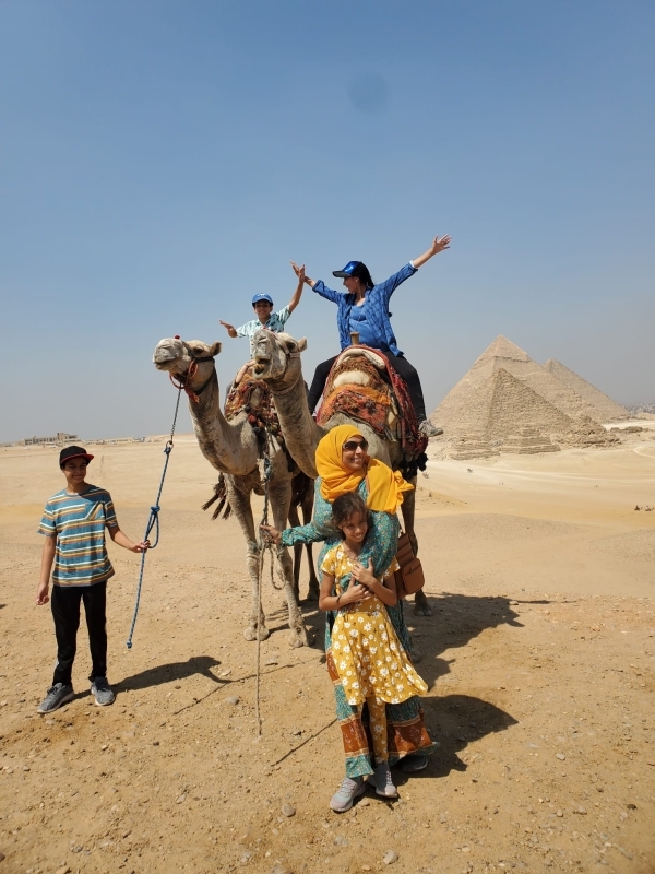 Tour To Giza Pyramids And The Egyptian Museum 7