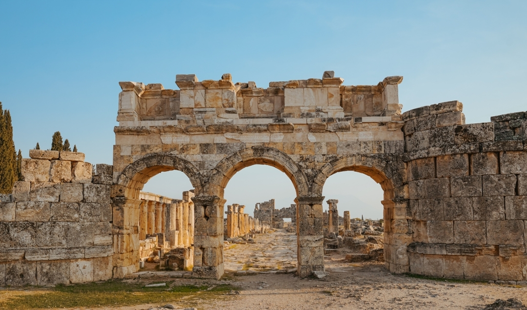 Daily Pamukkale Tour from Antalya: Explore Cotton Castle & Hierapolis 8