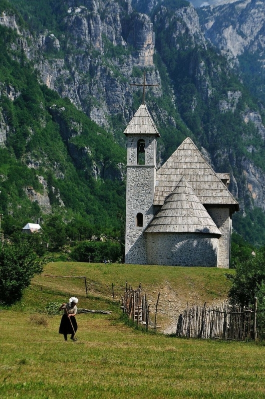 Immersion in Albania in 12 days 6