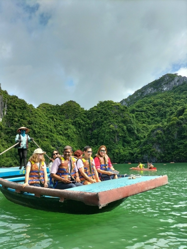 Ha Long Bay full day tour with Luxury Cruise from Hanoi 3