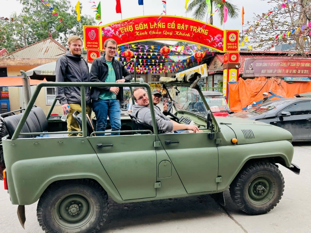 Explore Hidden Hanoi & Bat Trang Pottery Village by Vintage Jeep 4
