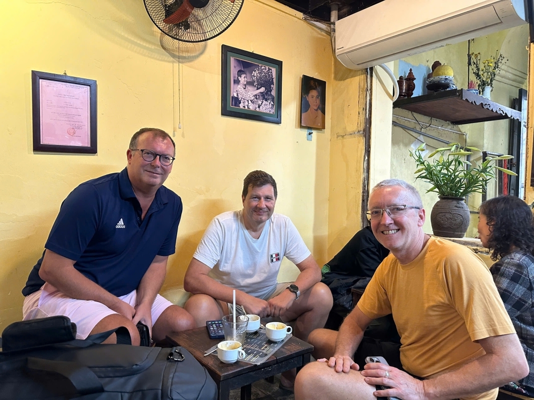 Hanoi Street Food Walking Tour: Explore and enjoy the local street foods in a slow way 2
