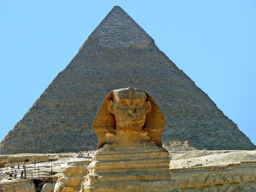 Private Guided Day Tour to Giza Pyramids, Sakkara & Memphis with Lunch 6