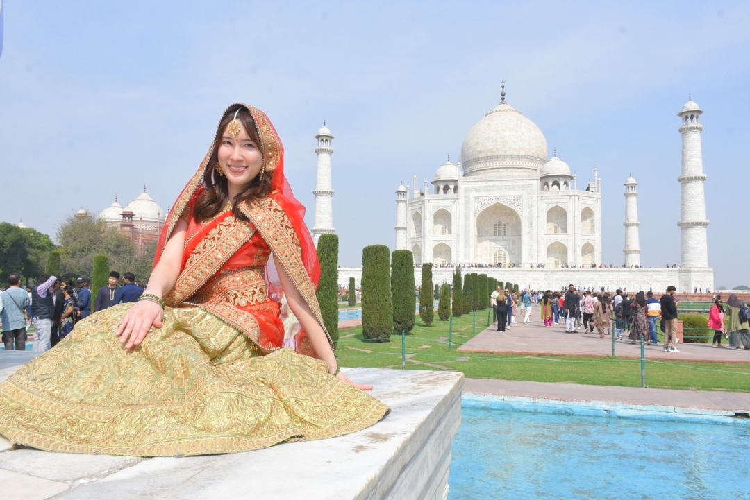 From Delhi: Taj Mahal and Agra Fort Full Day Tour 4
