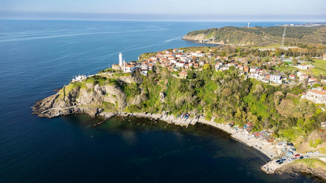 European Side Coast Tour of Garipce Village, Rumeli Fortress and Balat 8