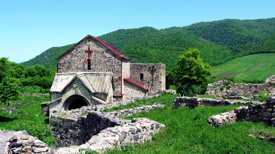 Dmanisi, Bolnisi & Tsugrugasheni Tour from Tbilisi – Ancient Archaeological Sites 3