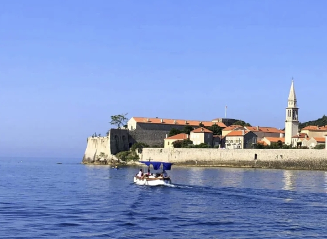 Budva: Hidden Paradise 4