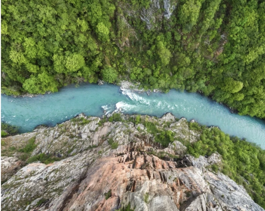 Tara Canyon Rafting, Zipline and Traditional Lunch ALL inclusive 9