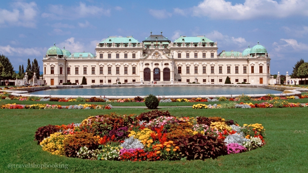 Private VIP Gourmet & Cultural Tour: Prague, Vienna & Budapest in 7 Days 9