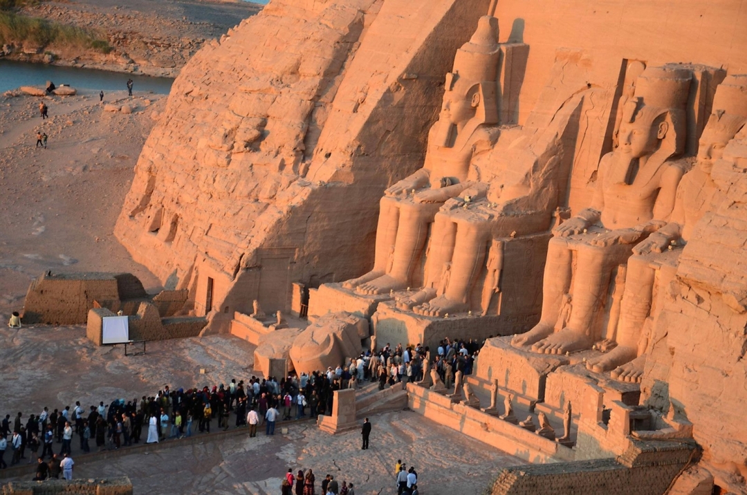 Beyond Pyramids 3