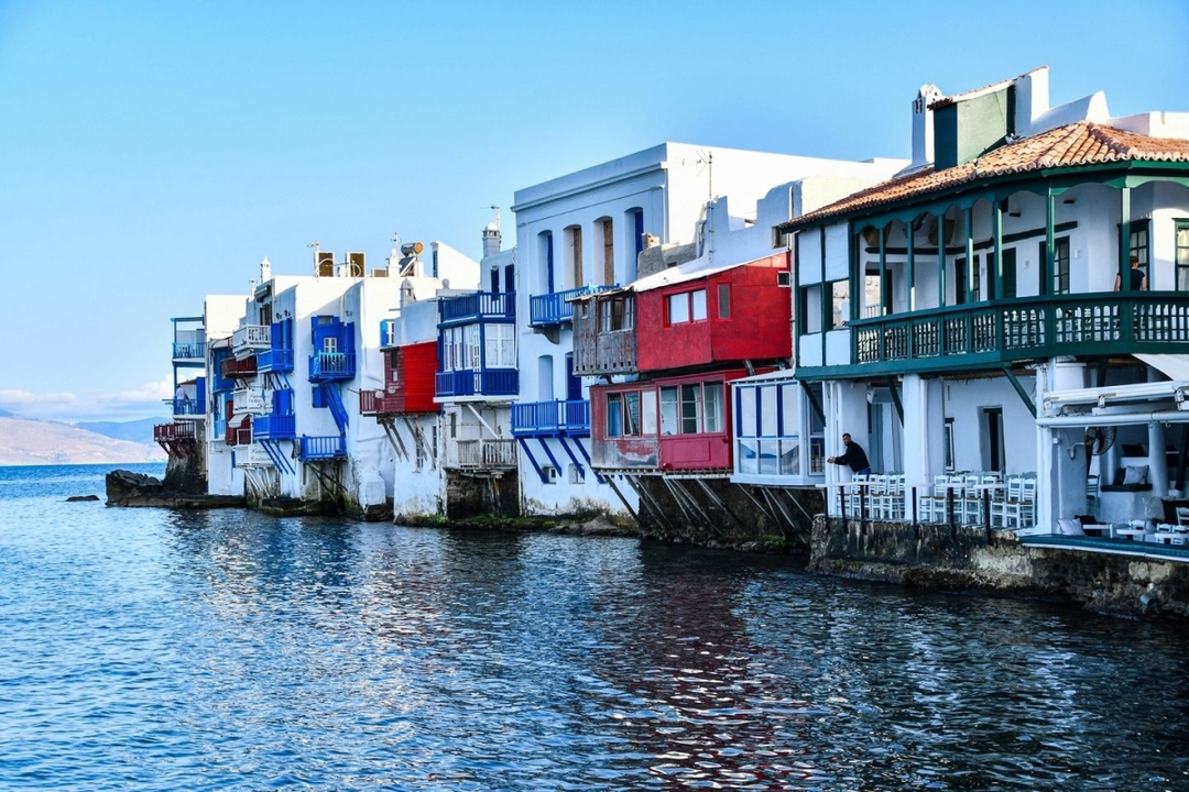 7 Days Athens – Mykonos – Santorini 4