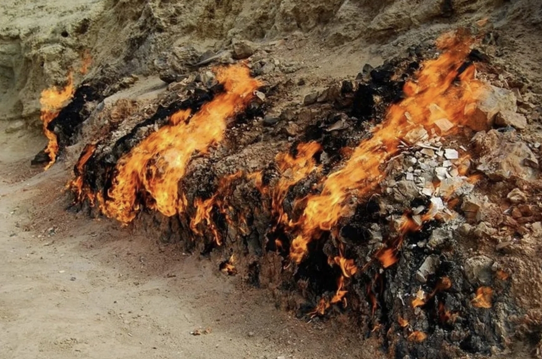 Baku's Flaming Mysteries: Half-Day Absheron Tour 2