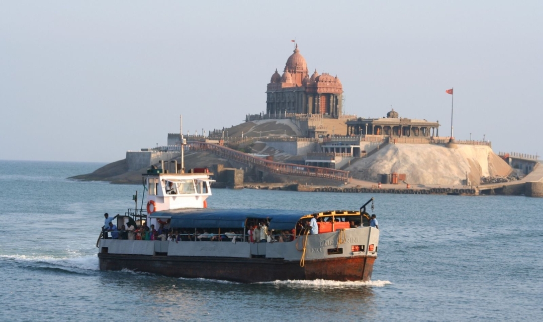 Kerala Backwaters and Exotic Beaches 7