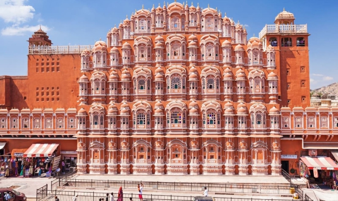 Golden Triangle Tour with North East India 7