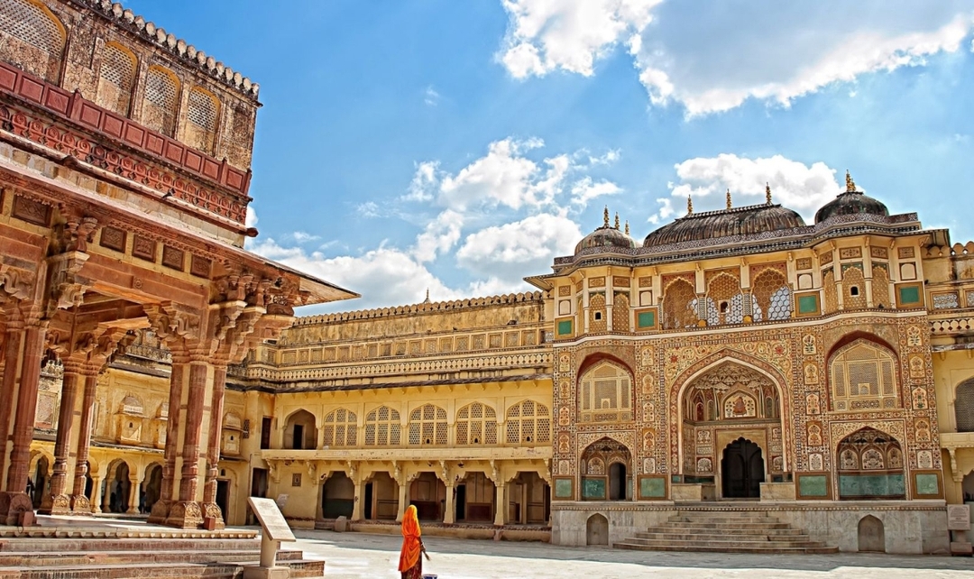 Golden Triangle Tour with Ajanta & Ellora Caves 9