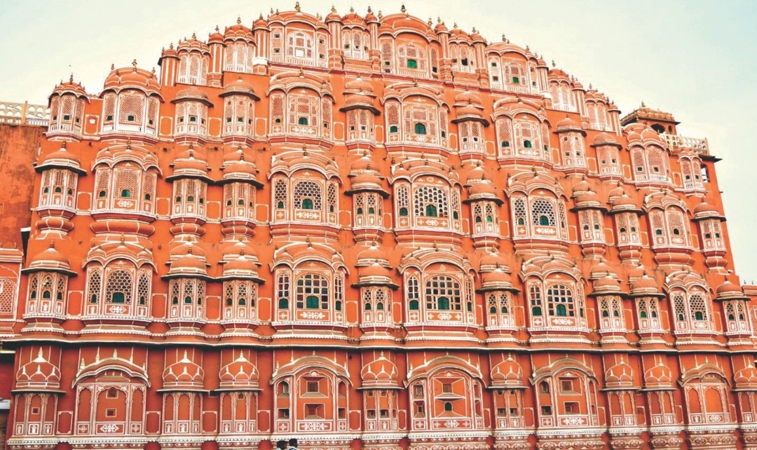 Luxury Golden Triangle Tour with Ranthambore 9