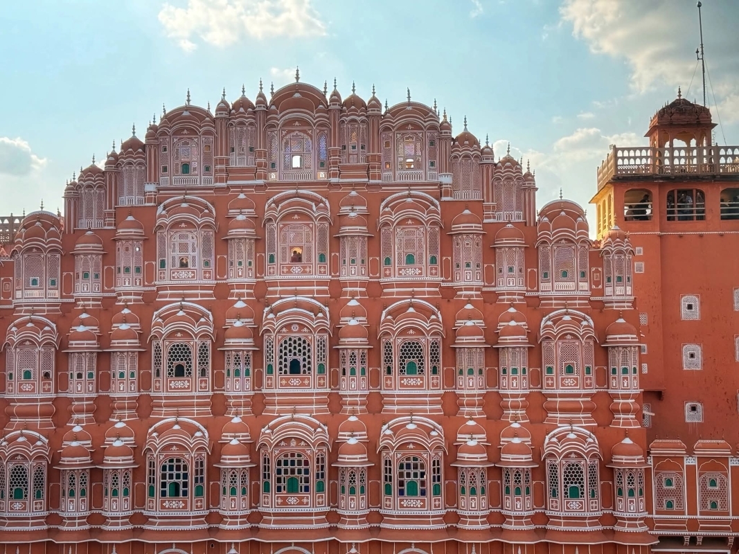 Golden Triangle Tour by Private Car with Driver 5 Days 5