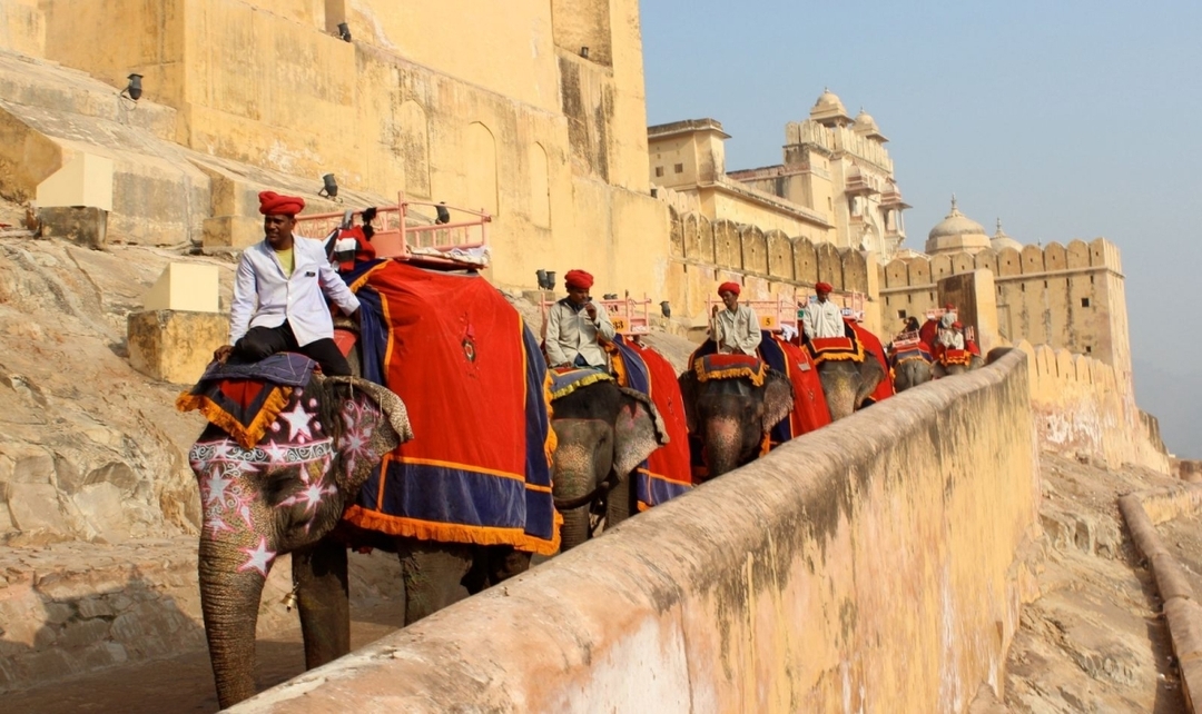 Golden Triangle with Mumbai Tour 4