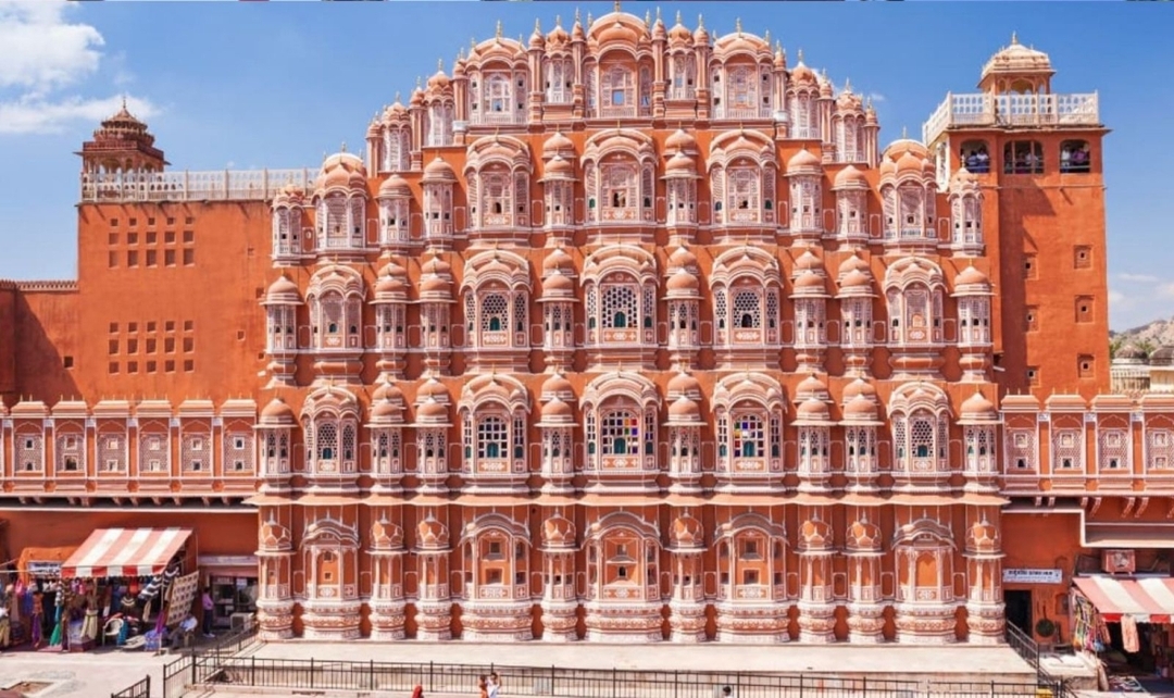 Golden Triangle with Mumbai Tour 6