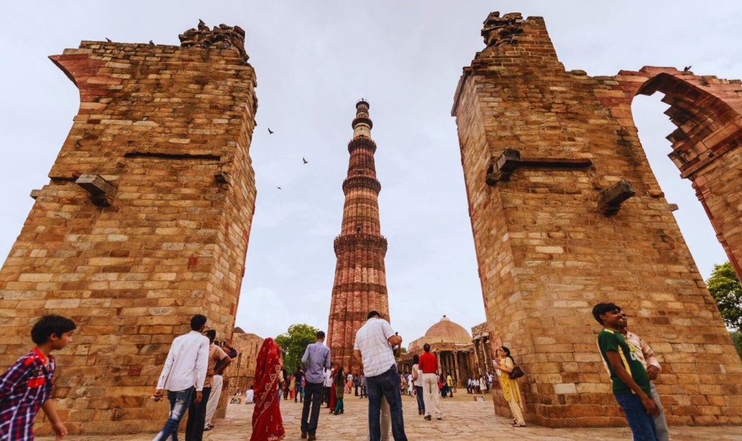 Golden Triangle with Mumbai Tour 8