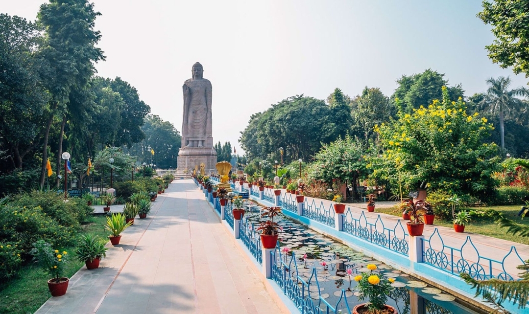 India and Taj Mahal Tour 9