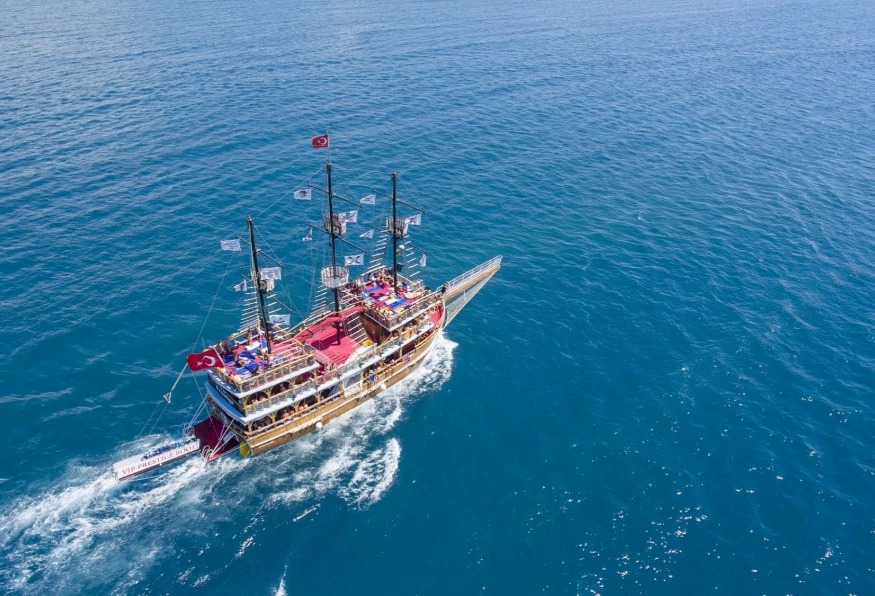 Daily Cesme Boat Trip from Izmir 5