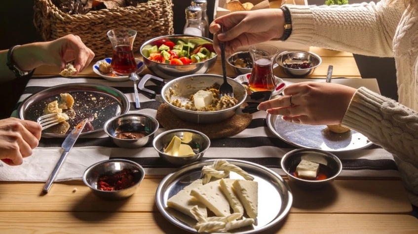 5 Days La Vie Est Belle & Azerbaijani Wines Tour 1