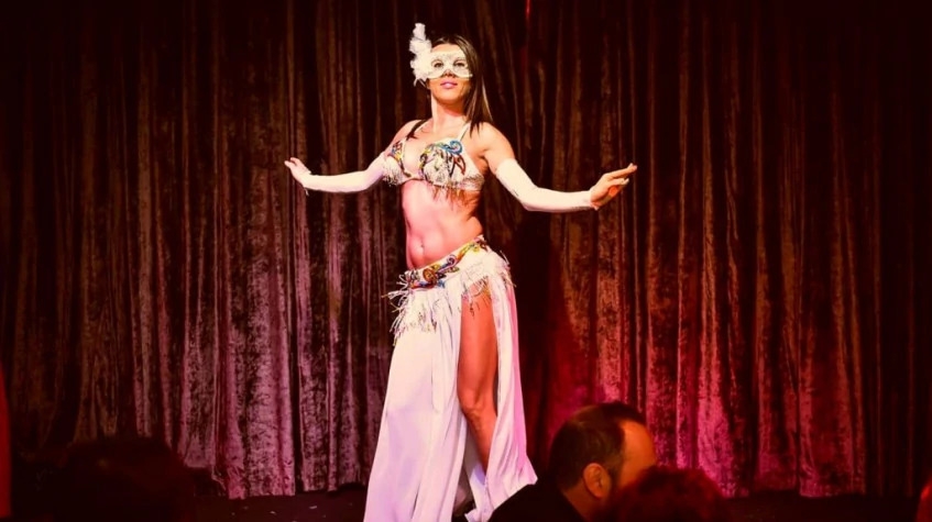 Bosphorus Dinner Cruise With Turkish Shows Limited Local Drinks 6