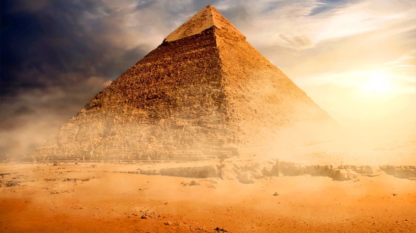 Half Day Tour to Giza Pyramids and Sphinx 3