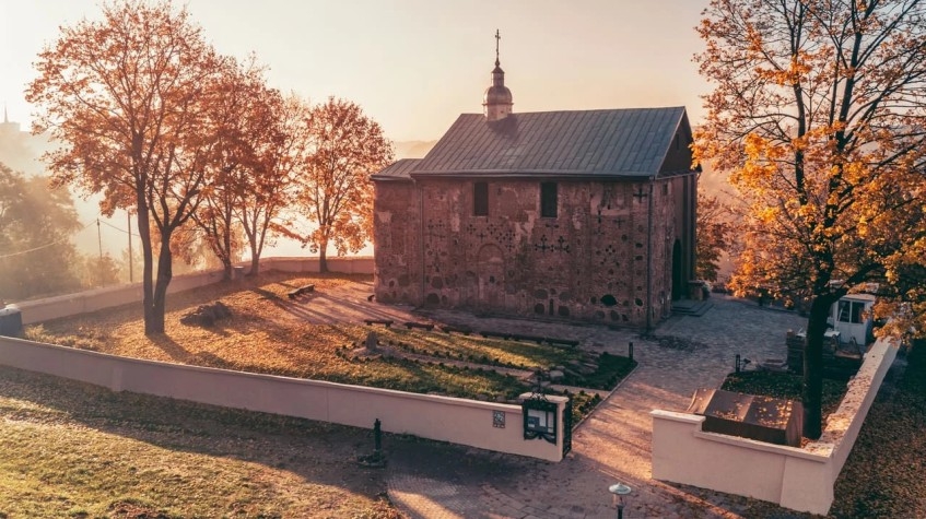 Soviet Era Art: Best 9 Days of Belarus Tour 26