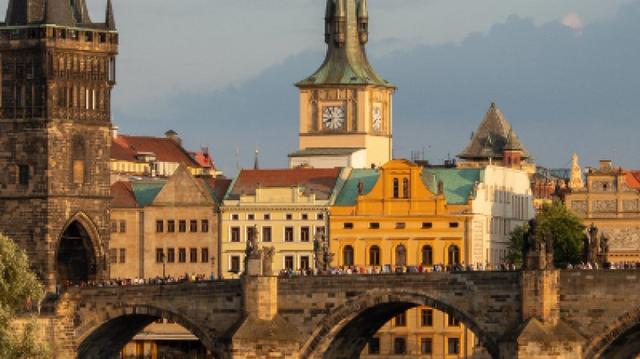 4 Days Prague Tour Package For Two!