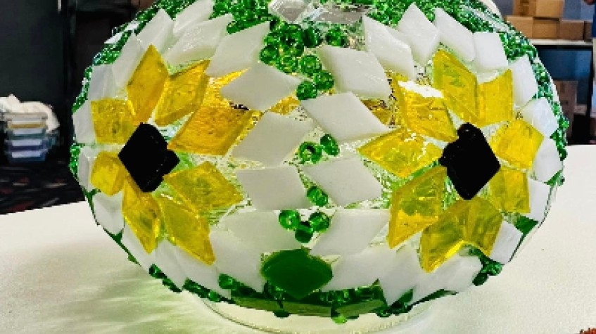 Galata: Mosaic Candle Holder Workshop 5